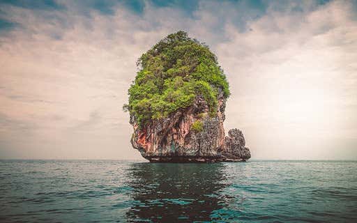 wallpaper of a magical island