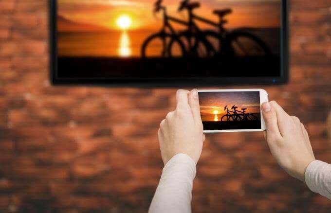 How To Connect a Phone Or Tablet To Your TV Via USB image 1