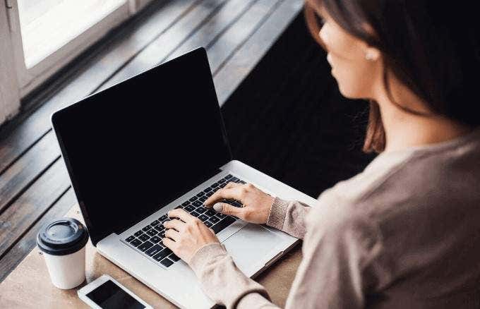How To Fix a Black Desktop Screen On Windows 10 image 2