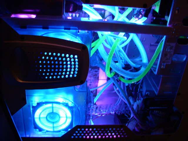 Is PC Water Cooling Actually Better? image 1